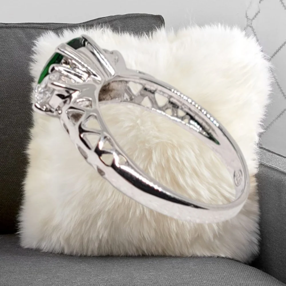 Green CZ Stone Sterling Silver Ring NWOT